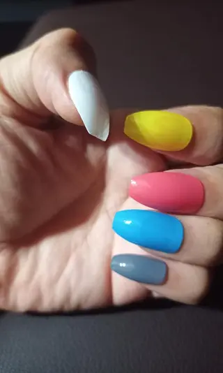 ネイル 中山 秀展のエステ・リラクイメージ