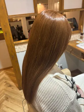 ロング カラー 長山 里咲のヘアスタイル