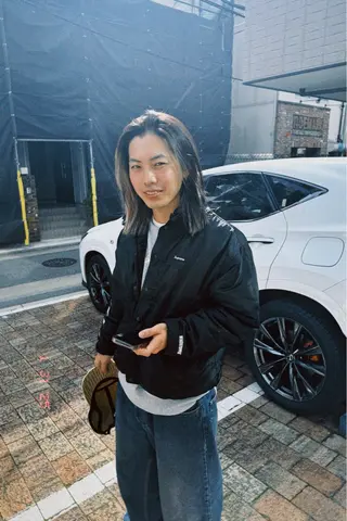 ロング TRUCKIN UP THE PATH所属・さとう けんたのヘアスタイル