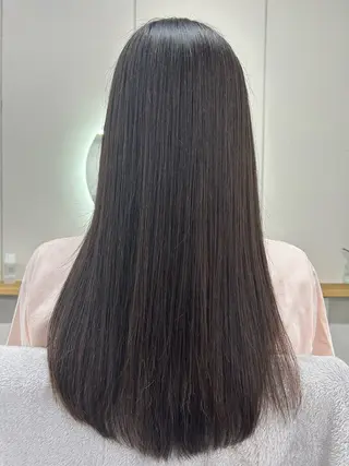 ロング カラー BLINK放出所属・西田 佳世のヘアスタイル