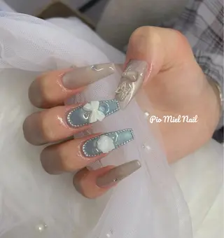 セミロング HANA 長さだしのネイルデザイン