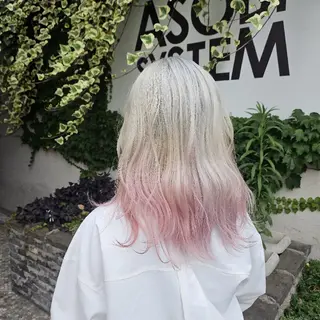 セミロング カラー あべかりん/原宿 /マツパ/ハイトーンのヘアスタイル