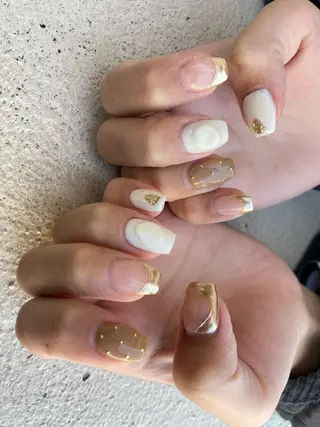 ショート ネイル ✴︎ Delightのネイルデザイン