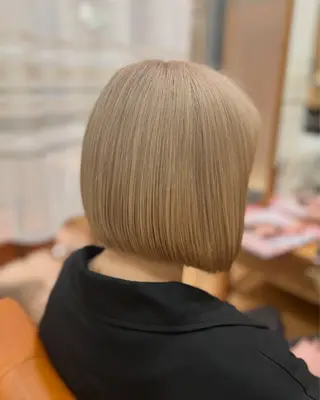 ショート とまべちひな/ショー ト/透明感カラーのヘアスタイル