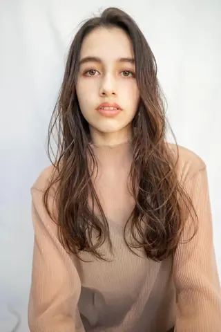 ロング 💘MICOTO藤沢 髪質改善ブリーチ💘のヘアスタイル