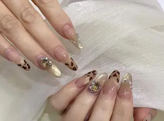 ネイル Pure&Rich Nailのネイルデザイン