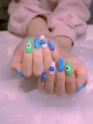 ネイル エムズ エムズのマツエク・マツパデザイン