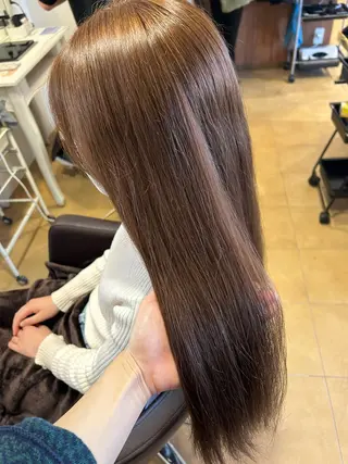 カラー 今中 紗英のヘアスタイル