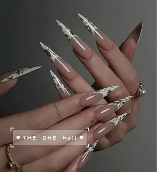 ネイル Theone栄店 赤松のネイルデザイン