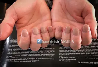 ネイル 4tunekick NAILS(フォーチュンキックネイルズ)所属・光森 淳子のネイルデザイン
