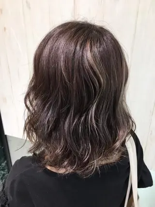 ミディアム カラー N° jillva ♦️川端裕司♦️のヘアスタイル
