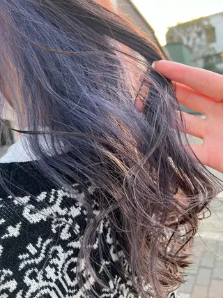 ロング ハイトーン/ ダブルカラー/透明感のヘアスタイル