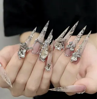 ネイル D-BEAUTY Nailsalonのネイルデザイン