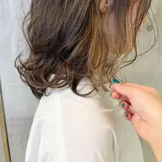 ミディアム カラー ﾊｲﾄｰﾝ/ｼｮｰﾄ 村上淳乃🐥のヘアスタイル