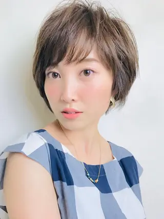 ショート カラー マツオカ ケンシロウのヘアスタイル