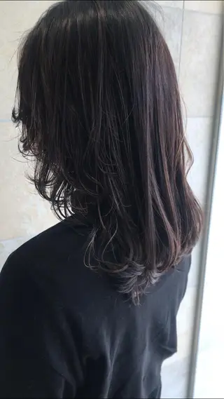 ミディアム 田中 あかねのヘアスタイル
