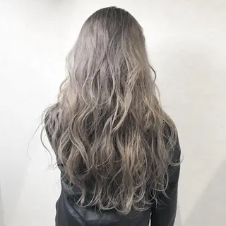 ロング カラー TATSUYA アートディレクターのヘアスタイル