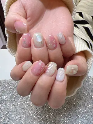 ネイル Guarendo錦糸町店所属・ガレンドウ 白澤 愛子のネイルデザイン