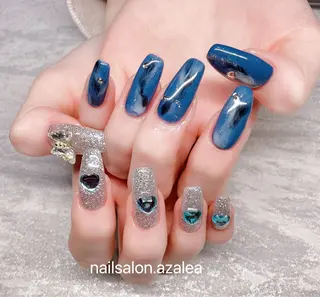 ネイル R inのネイルデザイン