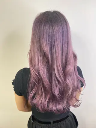 ロング カラー Lizir ルズィール所属・Luzir⭐︎ GEN⭐︎のヘアスタイル