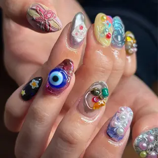 ネイル NICOnail八王子店所属・NICOnail🦭 Mikuのネイルデザイン