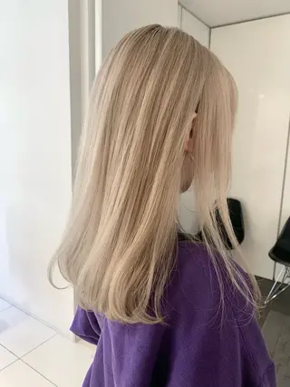 カラー truck所属・カラーリスト Maiのヘアスタイル