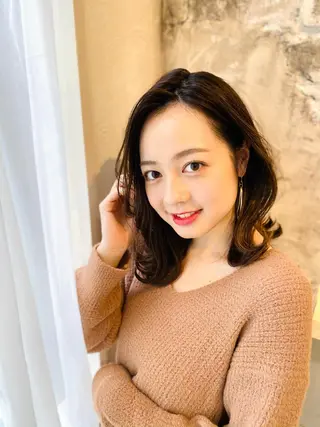 ミディアム カラー パーマ 小林 祥弘のヘアスタイル