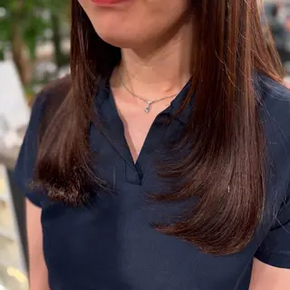 セミロング ink Runaのヘアスタイル