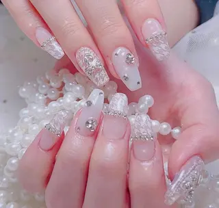 ネイル 🎀まゆ 🪽🐾のネイルデザイン