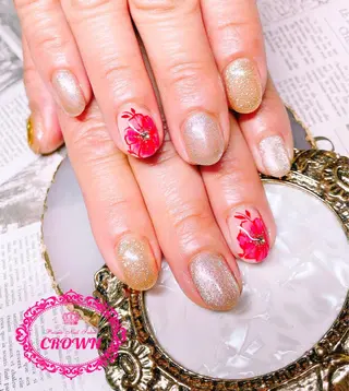 ネイル CROWN プライベートサロンのネイルデザイン