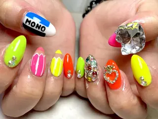 ネイル elu hのネイルデザイン