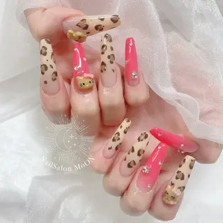 ネイル MoON...❤︎ MeGuのネイルデザイン