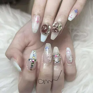 ネイル ANH NAIL ゴテゴテ専門店💎のネイルデザイン