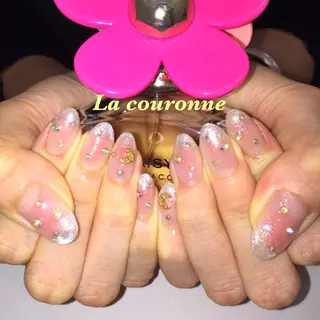 ネイル Lacouronne NATSUMIのネイルデザイン