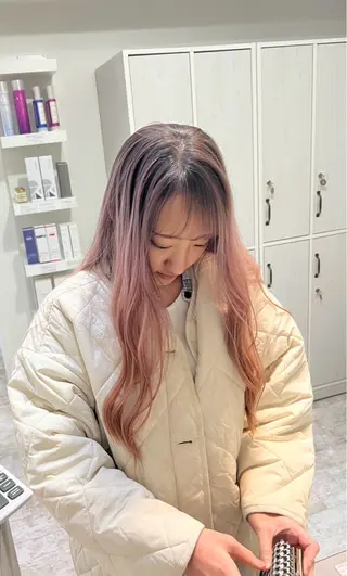 ロング カラー ROBIN所属・指名数No.1 /NAOYAのヘアスタイル