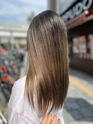 ロング 美容室 _WHITE＋ 南海難波店【アンダーホワイトプラス】所属・✨レイヤー/透明感 /豊嶋里緒✨のヘアスタイル