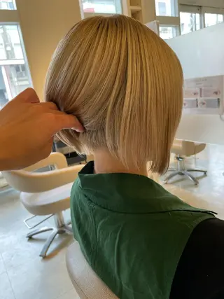 ショート 本田 卓也のヘアスタイル