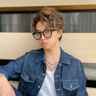 ショート メンズ クロスパーマ/うる艶 カラー/Kurumiのヘアスタイル