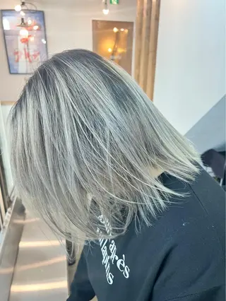 ミディアム CARAT堺東 Aujua認定サロンのヘアスタイル