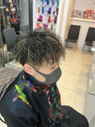 ショート カラー パーマ メンズ 韓国風メンズ/毛流れ ヘアなら須田龍世のヘアスタイル