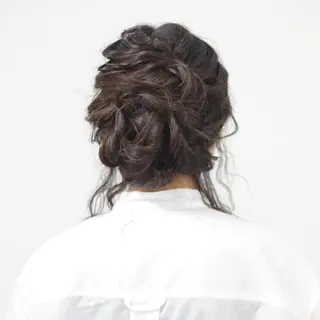 ミディアム ヘアアレンジ tender所属・tender KOZONOのヘアスタイル