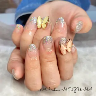 ネイル Nail salon MEGUMIのネイルデザイン
