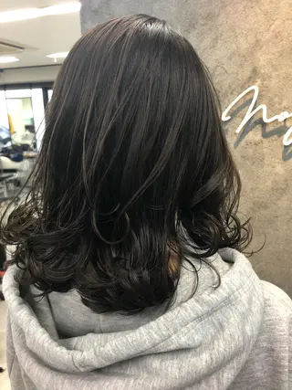 セミロング Noy所属・Noyヨシモト ヒロトのヘアスタイル