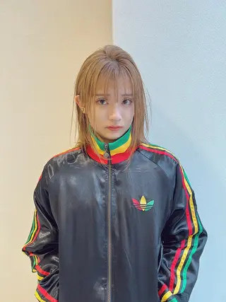 ミディアム カラー パーマ/レイヤー /店長/YURAのヘアスタイル