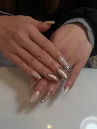 ネイル Lucy's Eyelash & Nail 小倉店所属・mayuko .のネイルデザイン