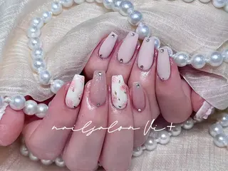 ネイル ✨Nailsalon Vi+✨のネイルデザイン