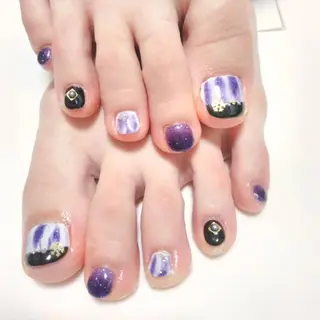 ネイル エステとネイル ローズコンフォートのネイルデザイン