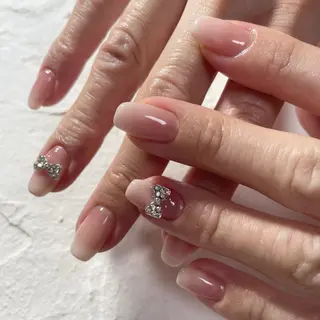 ネイル nail.gorin所属・吉村 優子のネイルデザイン