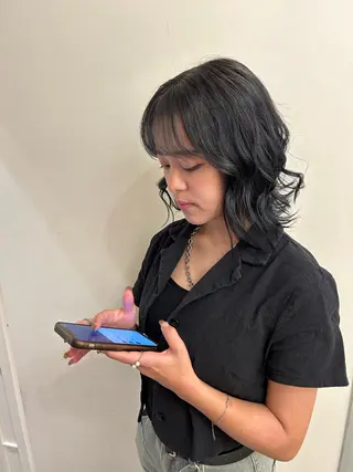 ミディアム 【銀座】艶髪/上品な カラー特化/涼/駅近のヘアスタイル