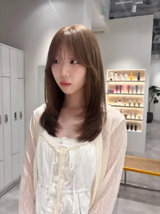 ロング カラー Unami 表参道所属・ばんちなつ / ボブ/透明感カラーのヘアスタイル